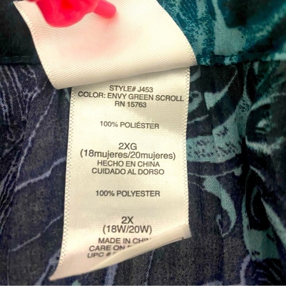 Just My Size (JMS) Women’s 2X (18W/20W) Envy Green Scroll Blouse - Picture 7 of 8